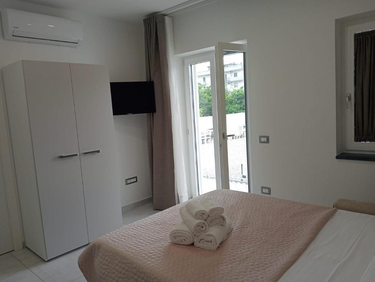 Rosy'S House Bed & Breakfast Scafati Ngoại thất bức ảnh